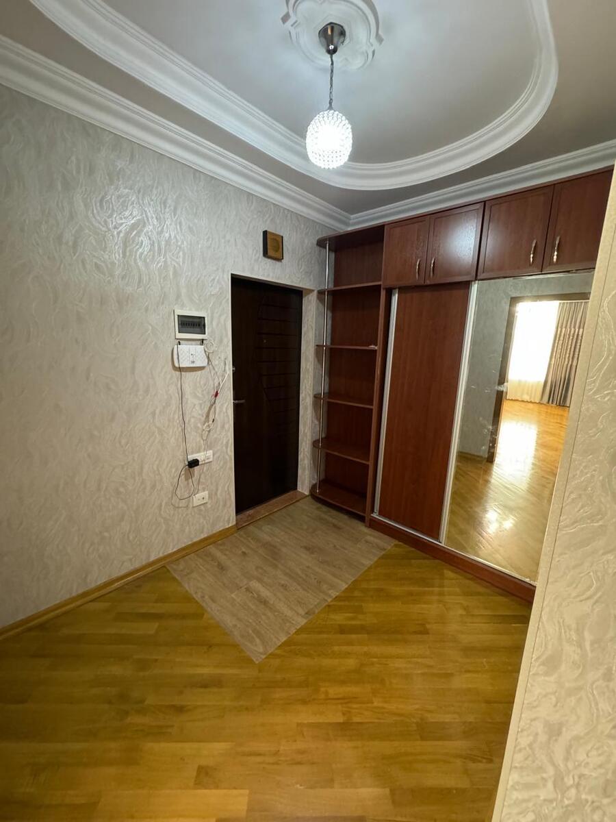 İcarəyə verilir 3 otaqlı yeni tikili 90 m² — Mənzil, Bakı (8)