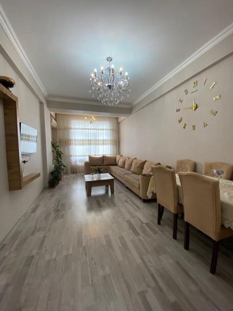 3-otaqlı yeni tikili, Abbas Mirzə Şərfzadə küç., 93 m² — Bakı