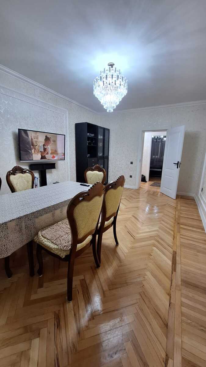 İcarəyə verilir 3 otaqlı köhnə tikili 85 m² — Mənzil, Bakı (2)