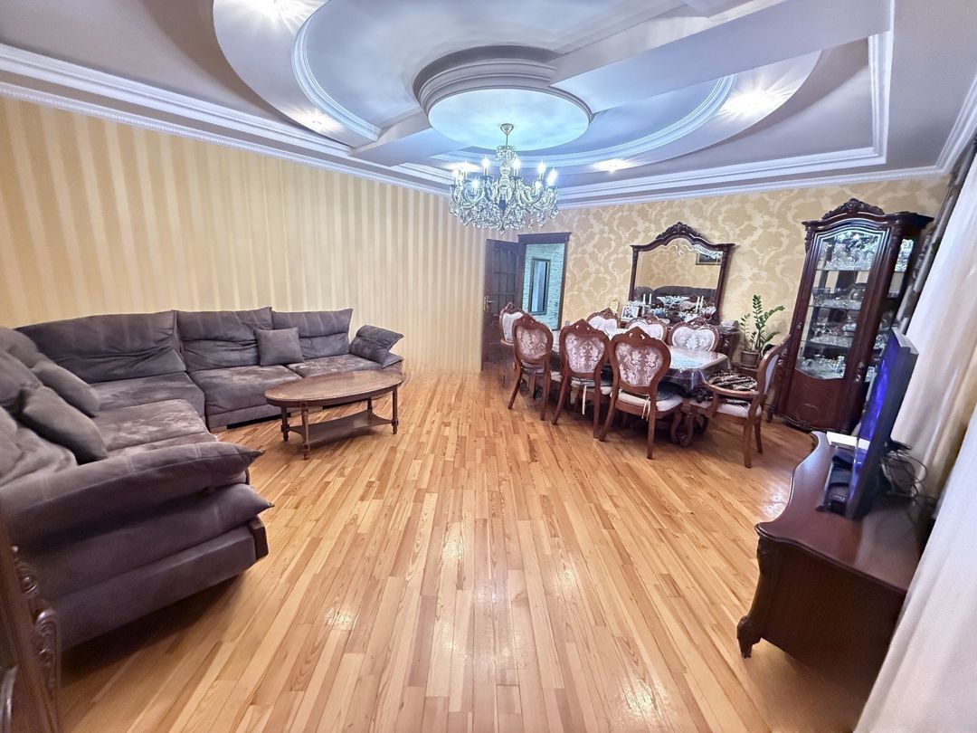Satılır 4 otaqlı köhnə tikili 130 m² — Mənzil, Bakı (6)