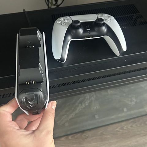 DualSense Charging Station PS5 — Bakı