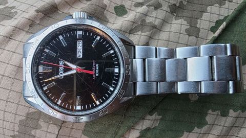 Lorus avtomatik qol saatı - Brend/model: Lorus Automatic (şəffaf arxa — Gəncə
