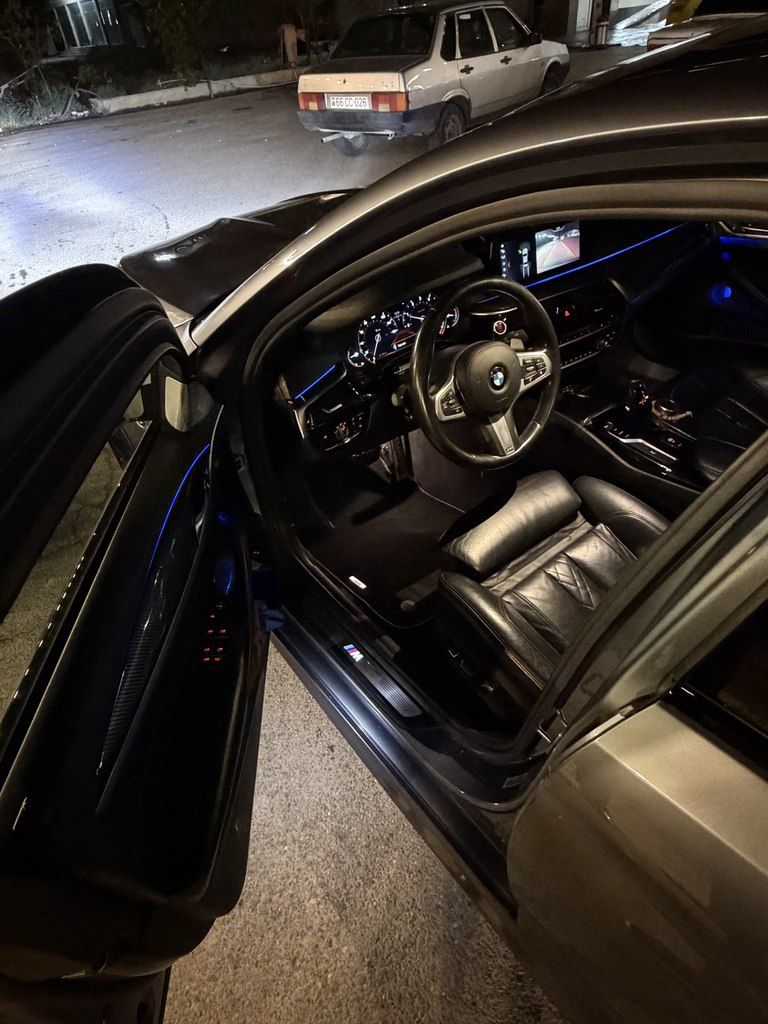 BMW 530, 2.0 L, 2017 il, 147 000 km 20-FJ-889 — Avtomobillər, Yevlax (8)