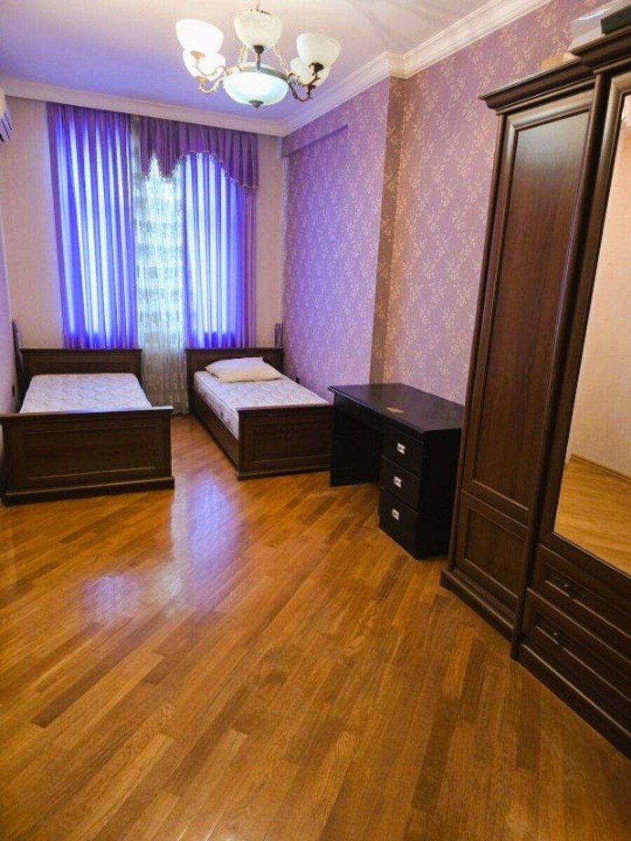 Satılır 3 otaqlı yeni tikili 135 m² — Mənzil, Bakı (3)