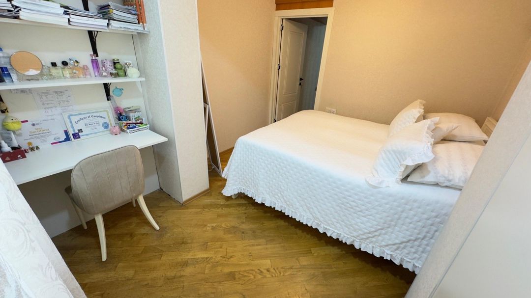 Satılır 2 otaqlı köhnə tikili 55 m² — Mənzil, Bakı (2)