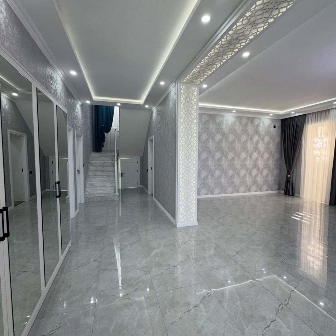 Satılır 5 otaqlı həyət evi/bağ evi 300 m² — Ev, villa, Bakı (7)