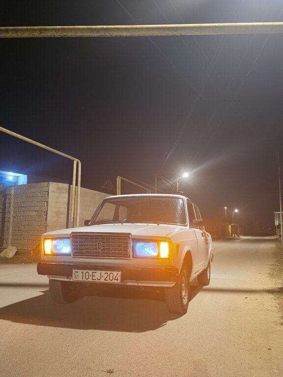 Lada (VAZ) 2107, 1.6 L, 2003 il, 200 000 km 10-EJ-204 — Avtomobillər, Bakı (8)