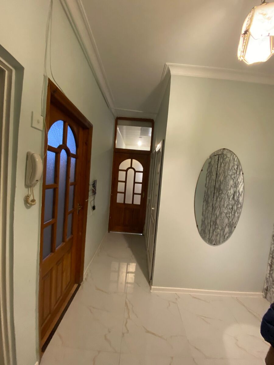 Satılır 2 otaqlı köhnə tikili 70 m² — Mənzil, Bakı (3)