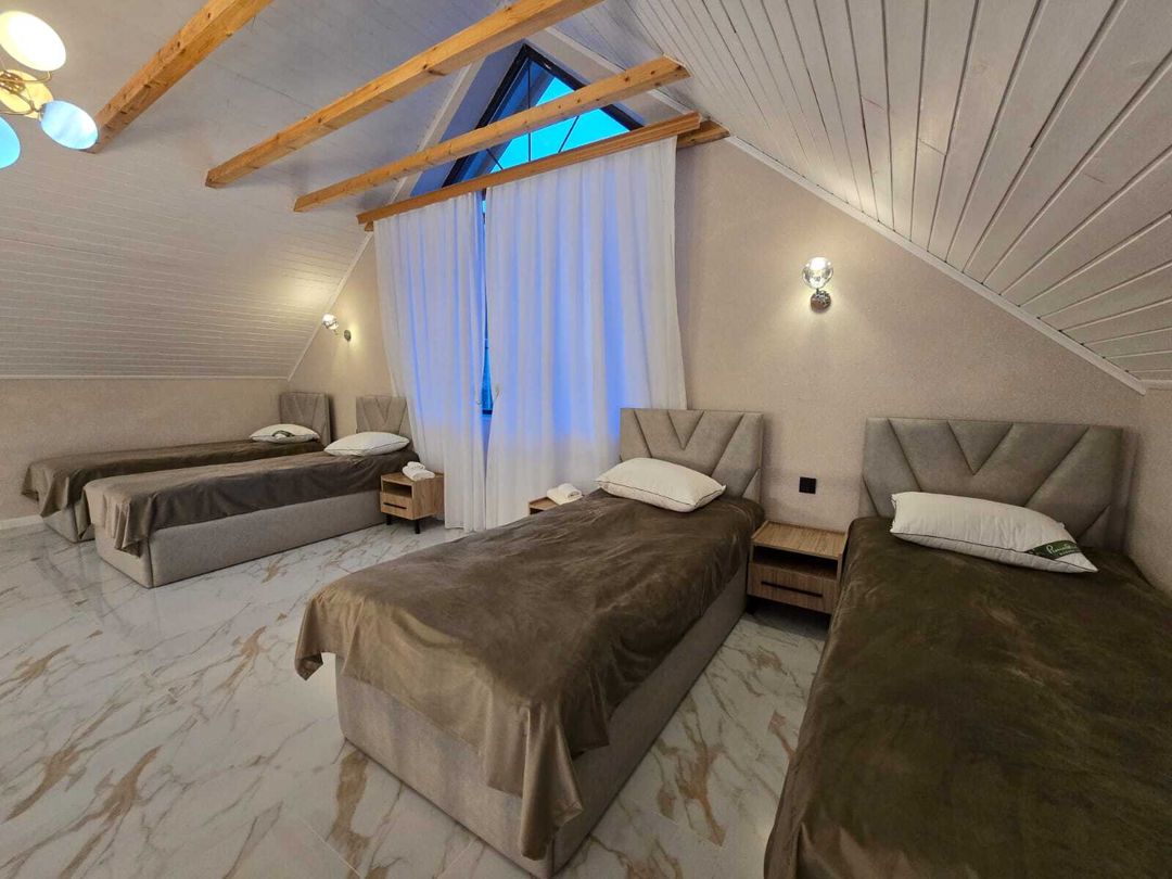 İcarəyə verilir 4 otaqlı həyət evi/bağ evi 150 m² — Ev, villa, Quba (9)