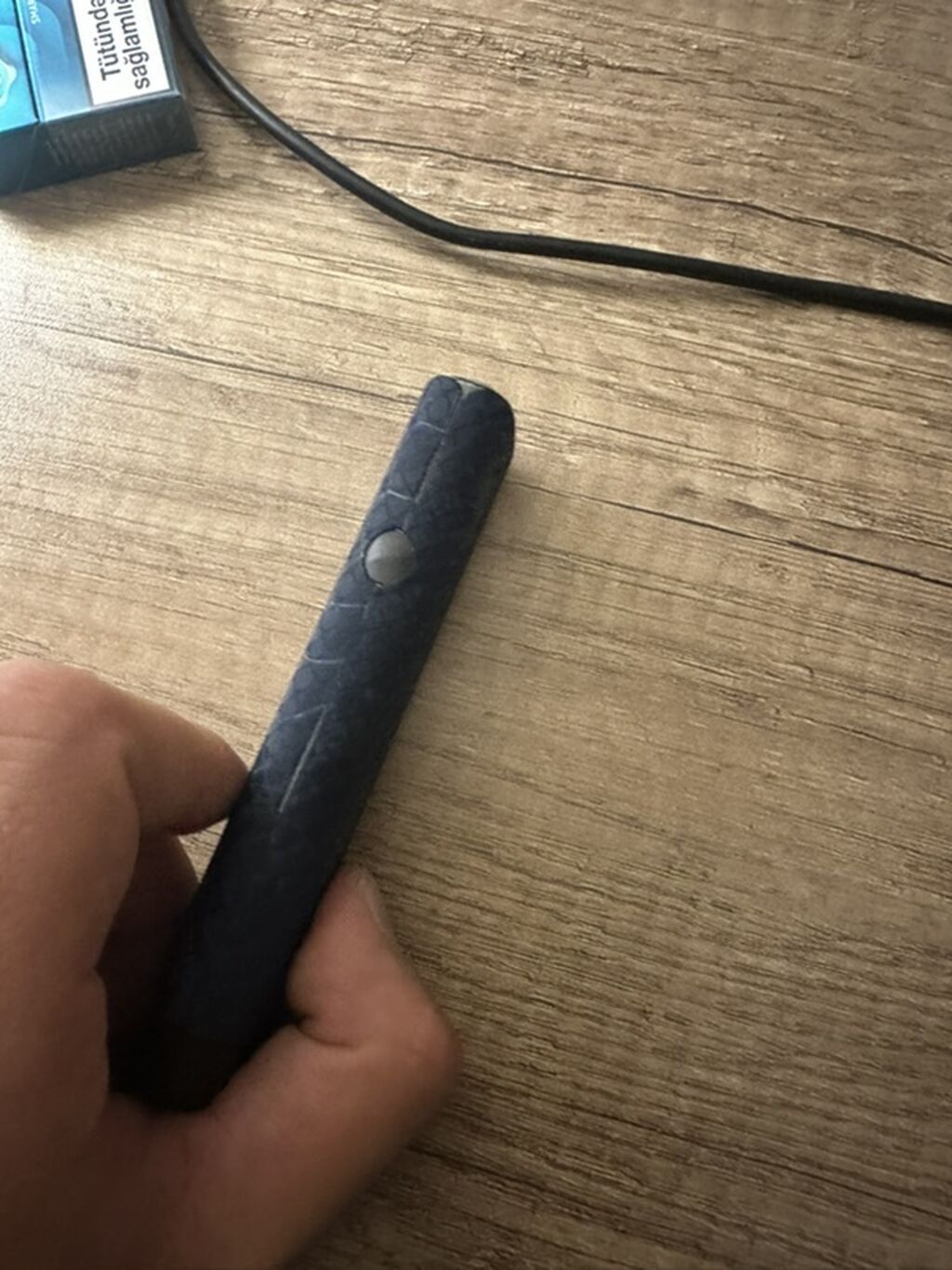 Iqos ideal vezyetde satilir ciziqlari var idi ustune vinil olunub — Elektronik siqaretlər, Masazır (3)