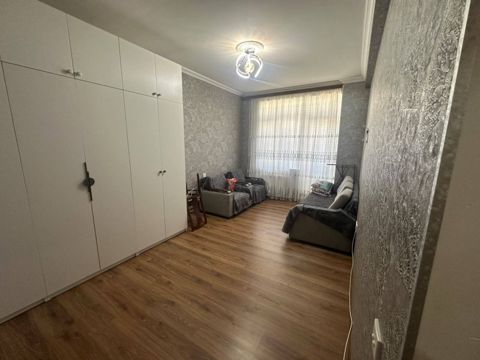 İcarəyə verilir 2 otaqlı yeni tikili 85 m² — Mənzil