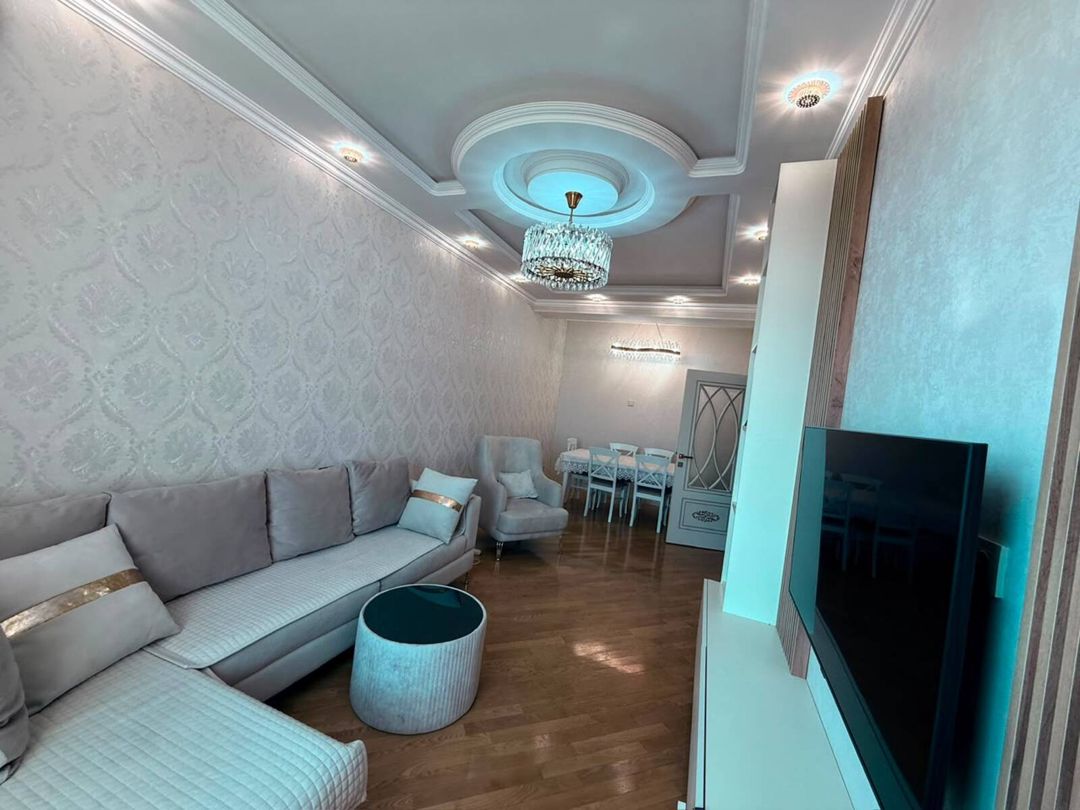Satılır 2 otaqlı yeni tikili 80 m² — Mənzil, Bakı (2)
