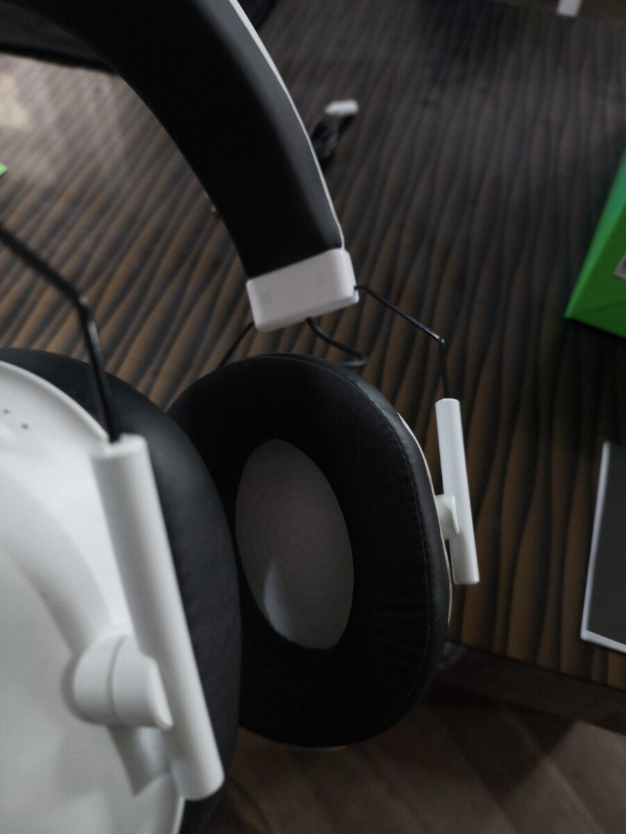 Gaming qulaqliq Razer black shark v2X — Səs texnikası, Bakı (6)