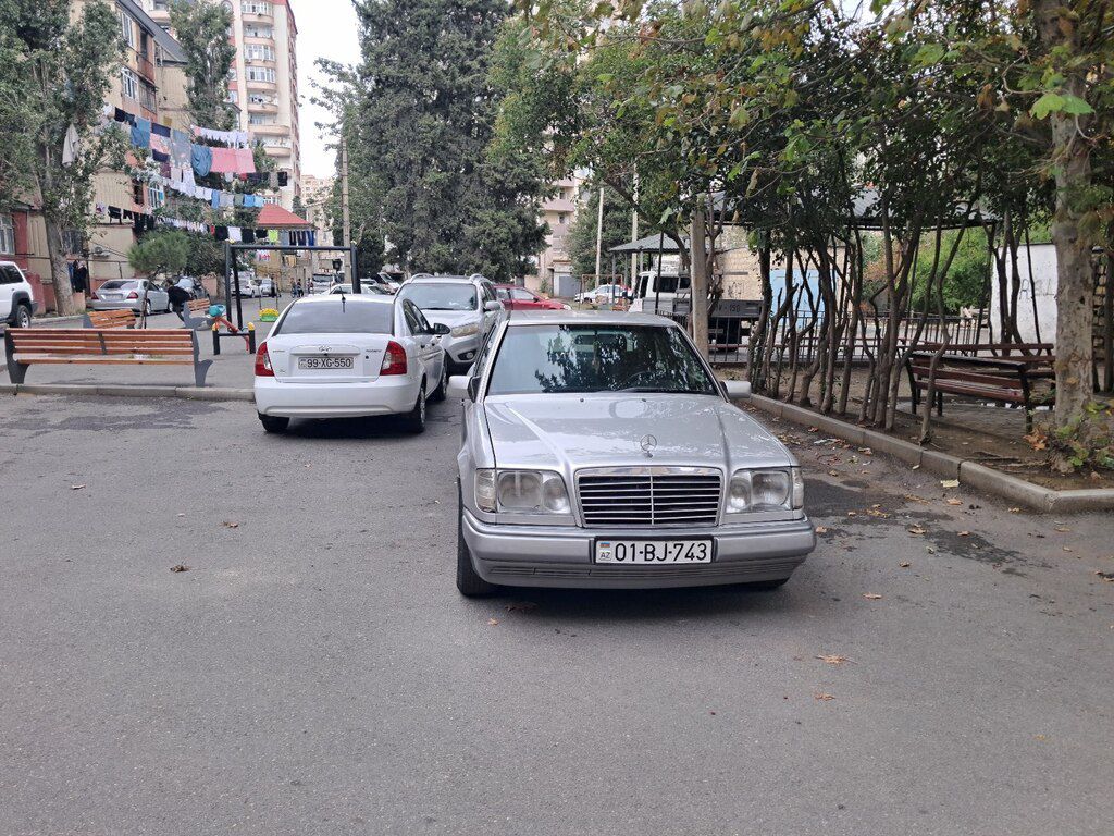 Mercedes E 220, 2.2 L, 1995 il, 764 000 km 01-BJ-743 — Avtomobillər, Xırdalan (7)