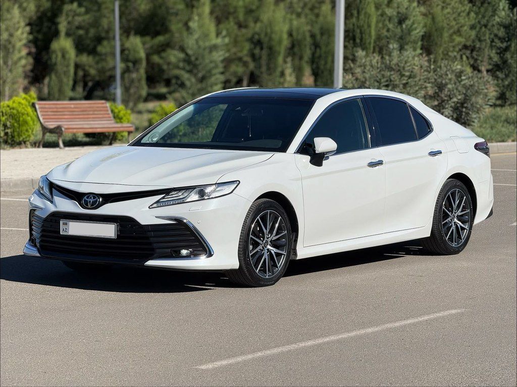 Toyota Camry, 2.5 L, 2023 il, 98 100 km — Avtomobillər, Bakı (2)
