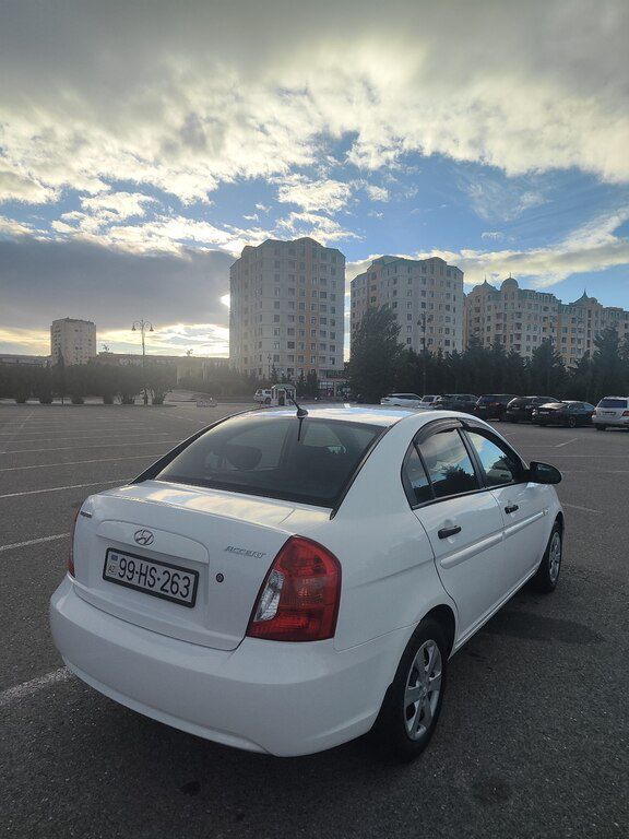Hyundai Accent, 1.4 L, 2010 il, 290 000 km 99-HS-263 — Avtomobillər, Sumqayıt (8)