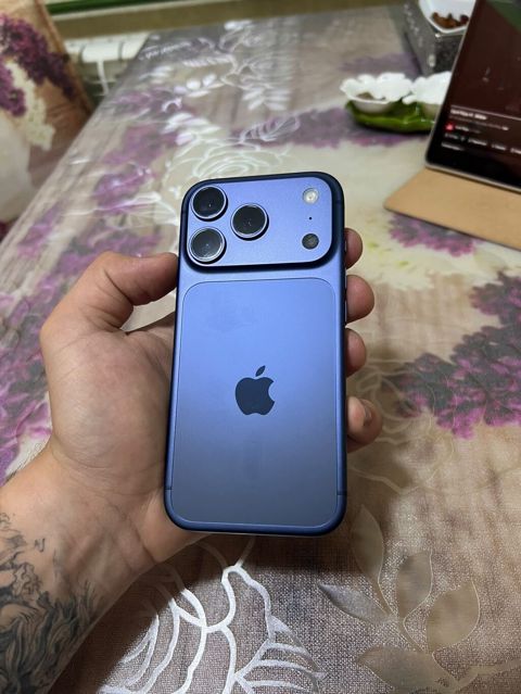 IPhone 17 Pro, Mavi, Face ID — Bakı