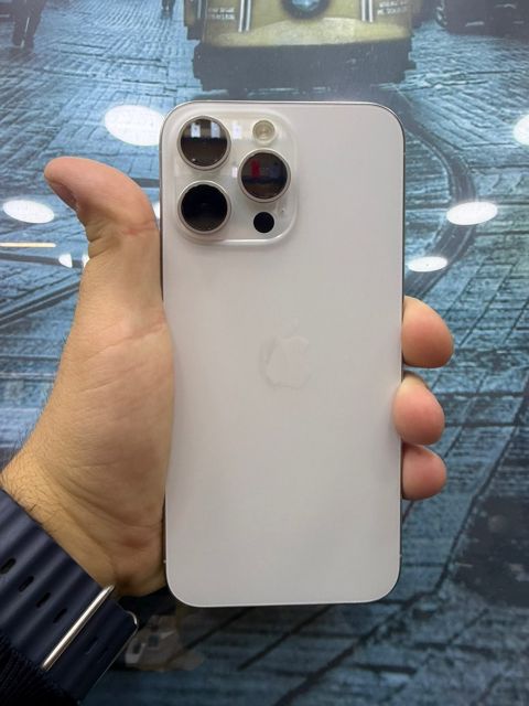 Apple iPhone 15 Pro Max White Titanium 256GB/8GB — LineTelecom