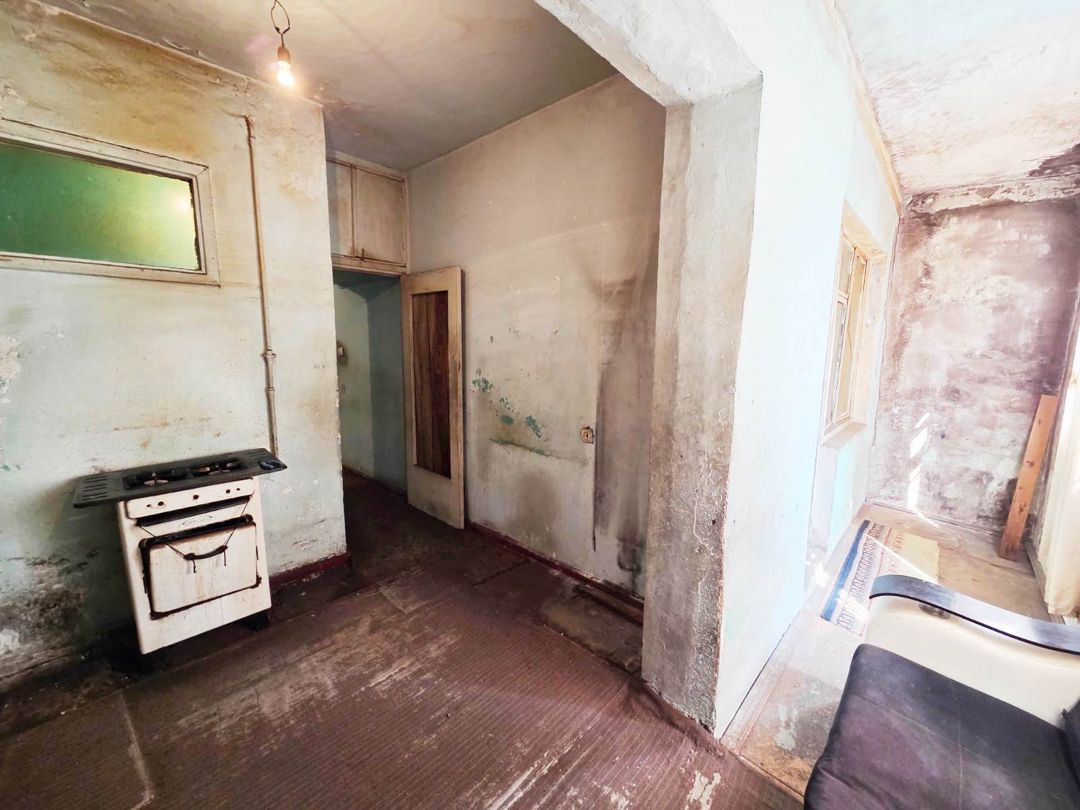 Satılır 1 otaqlı köhnə tikili 47 m² — Mənzil, Bakı (7)