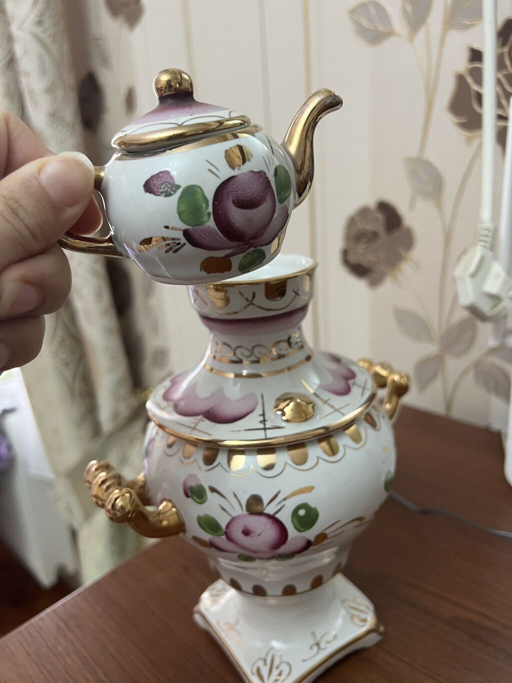 Suvenir samovar qədimidir.40 manata satılır — Qablar və mətbəx əşyaları, Bakı (3)