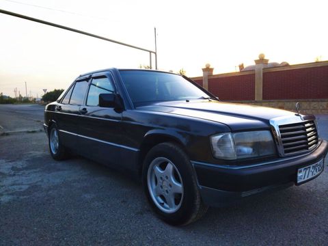 Mercedes-Benz 190 (W201): 1.8 l 1991 il Sedan — Bakı