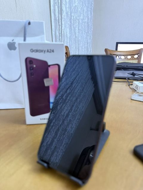 Samsung Galaxy A24 4G, 128 GB, rəng - Bənövşəyi, Barmaq izi — Bakı