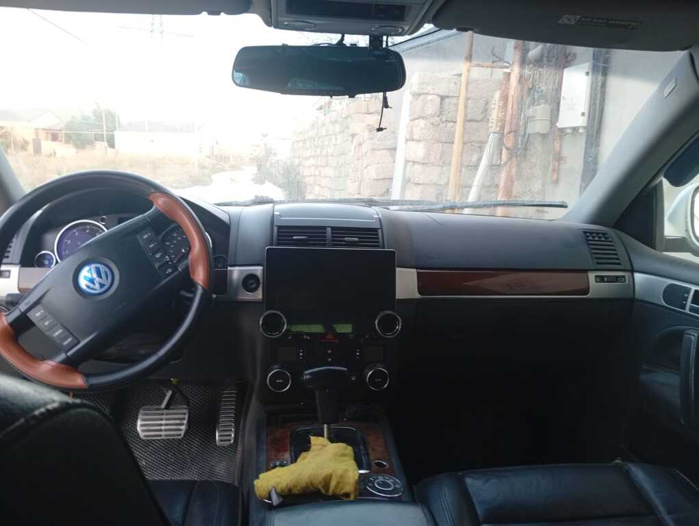 Volkswagen Touareg, 4.2 L, 2005 il, 355 861 km 77-NR-964 — Avtomobillər, Bakı (5)