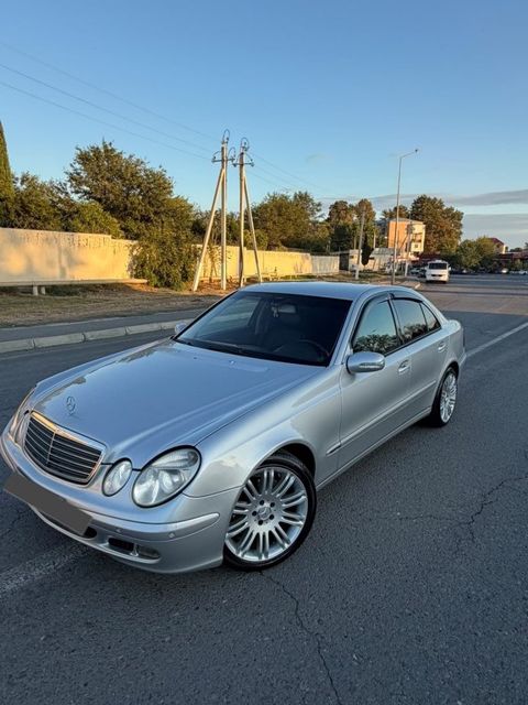 Mercedes E 220, 2.2 L, 2003 il, 320 000 km — Mingəçevir