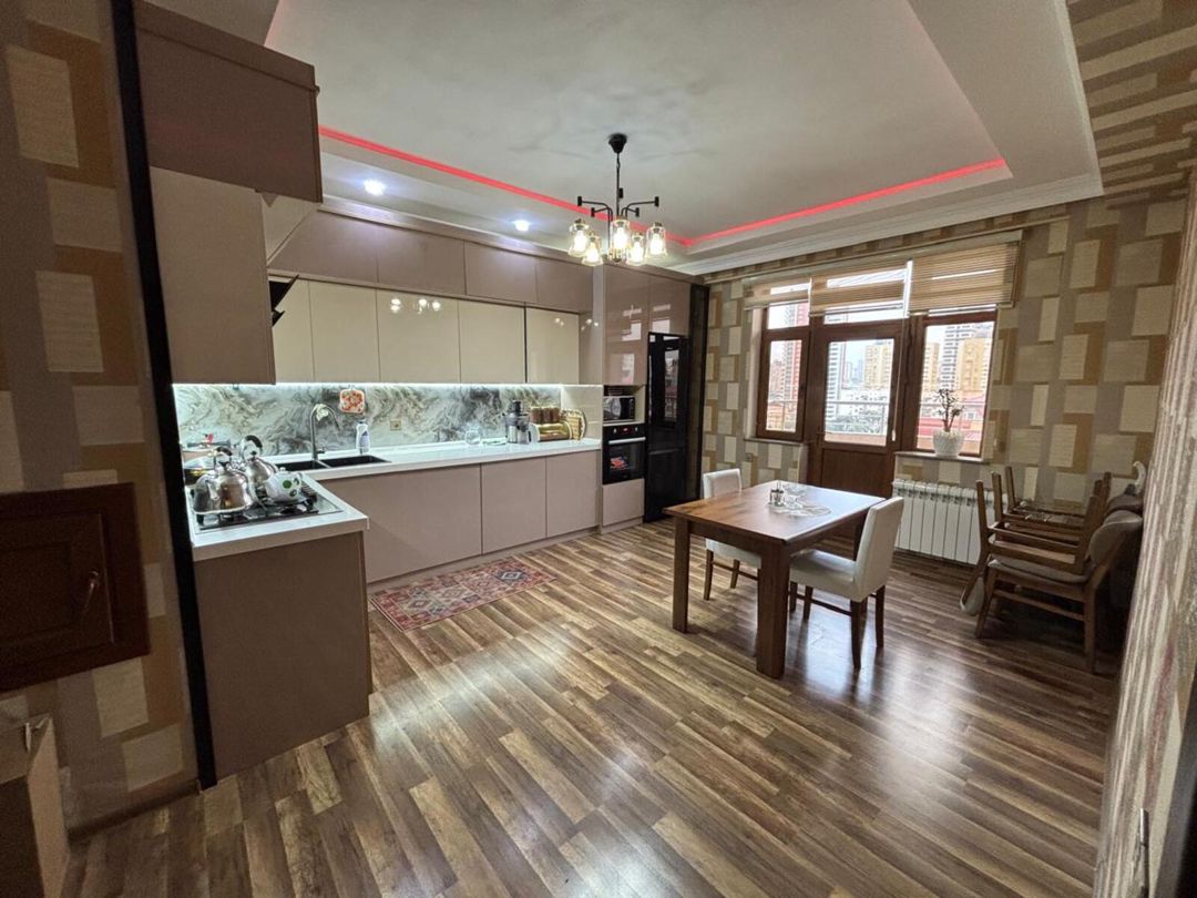 Satılır 3 otaqlı yeni tikili 137 m² — Mənzil, Bakı (3)