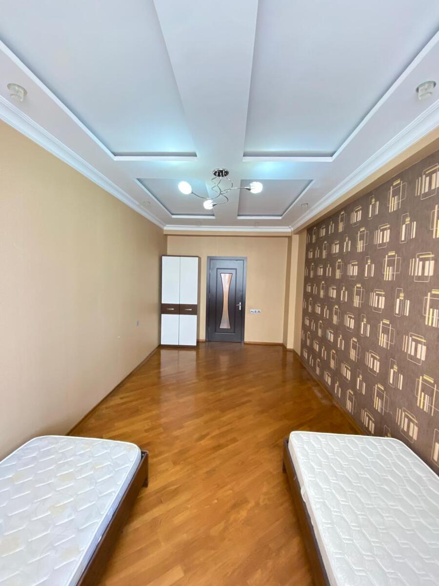 İcarəyə verilir 3 otaqlı yeni tikili 130 m² — Mənzil, Bakı (10)