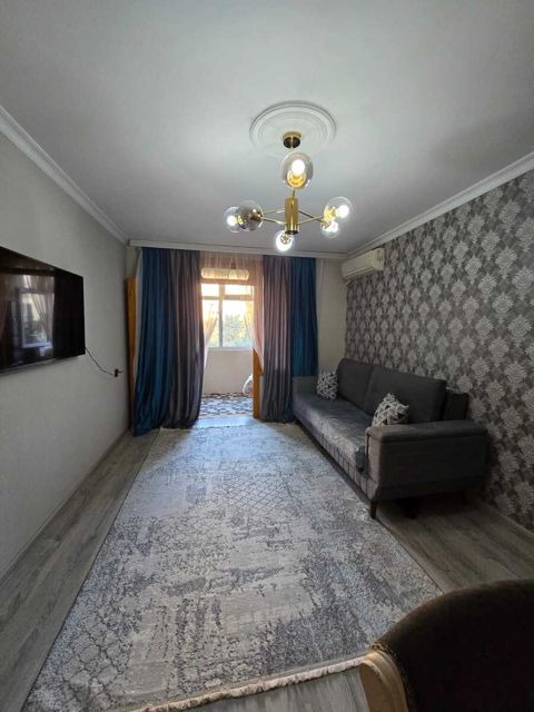 Satılır 2 otaqlı köhnə tikili 35 m² — Квартира