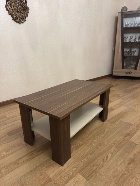 Mebel: Qonaq otağı üçün jurnal masası Eni 60sm uzunluğu 105sm narmal — 35 ₼ · Mehdiabad · Masalar Mebel: Qonaq otağı üçün jurnal masası Eni 60sm uzunluğu 105sm narmal — Mehdiabad