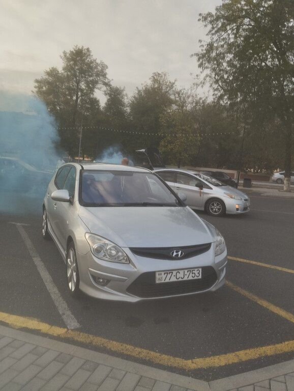 Hyundai i30, 1.4 L, 2010 il, 324 000 km 77-CJ-753 — Avtomobillər, Zaqatala