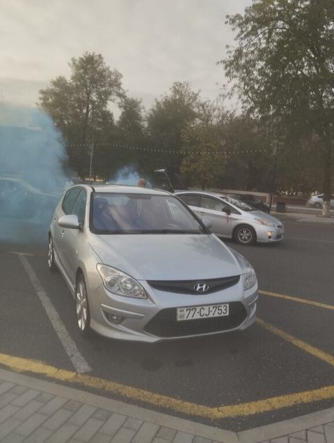 Hyundai i30, 1.4 L, 2010 il, 324 000 km — Zaqatala