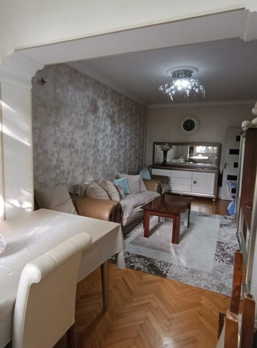 Satılır 2 otaqlı köhnə tikili 75 m² — Mənzil, Bakı (2)