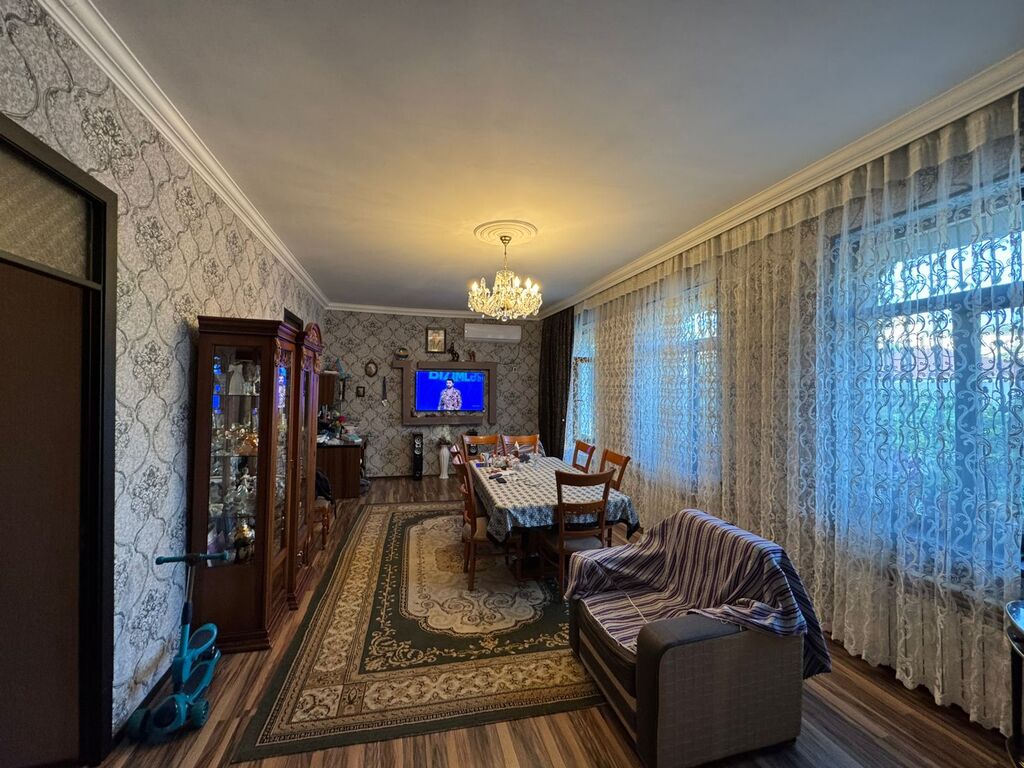 Satılır 4 otaqlı həyət evi/bağ evi 160 m² — Ev, villa, Bakı (6)