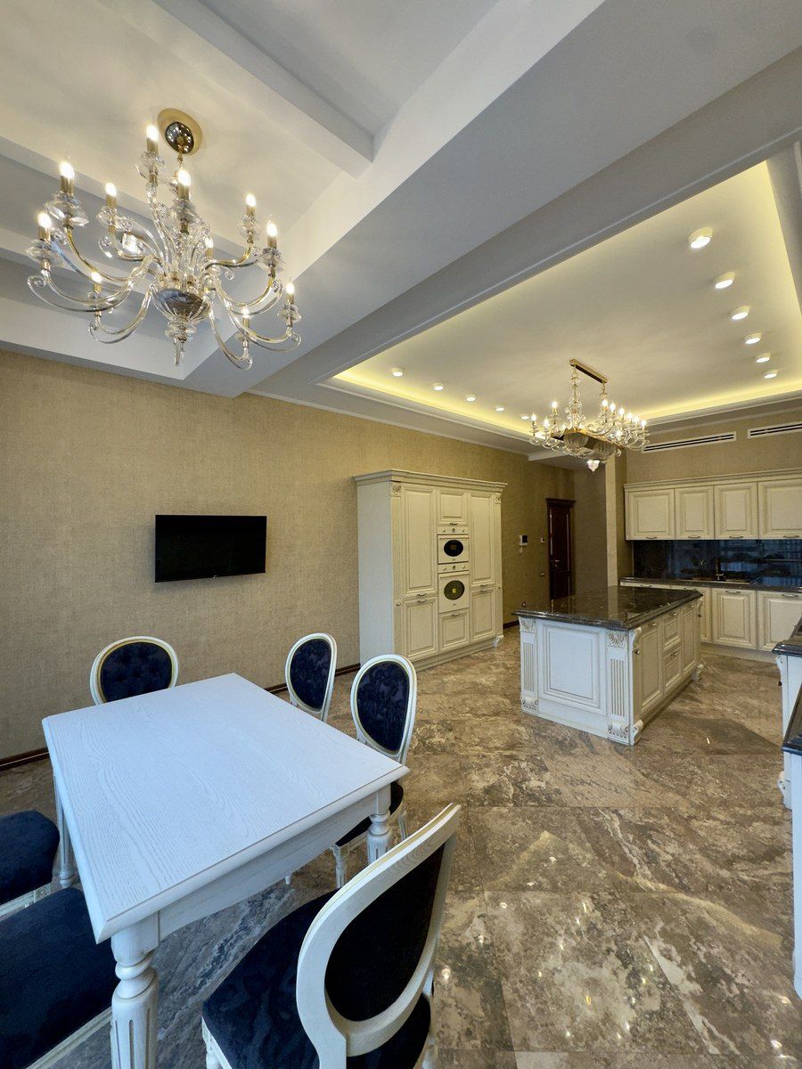 Satılır 4 otaqlı yeni tikili 245 m² — Mənzil, Bakı (5)