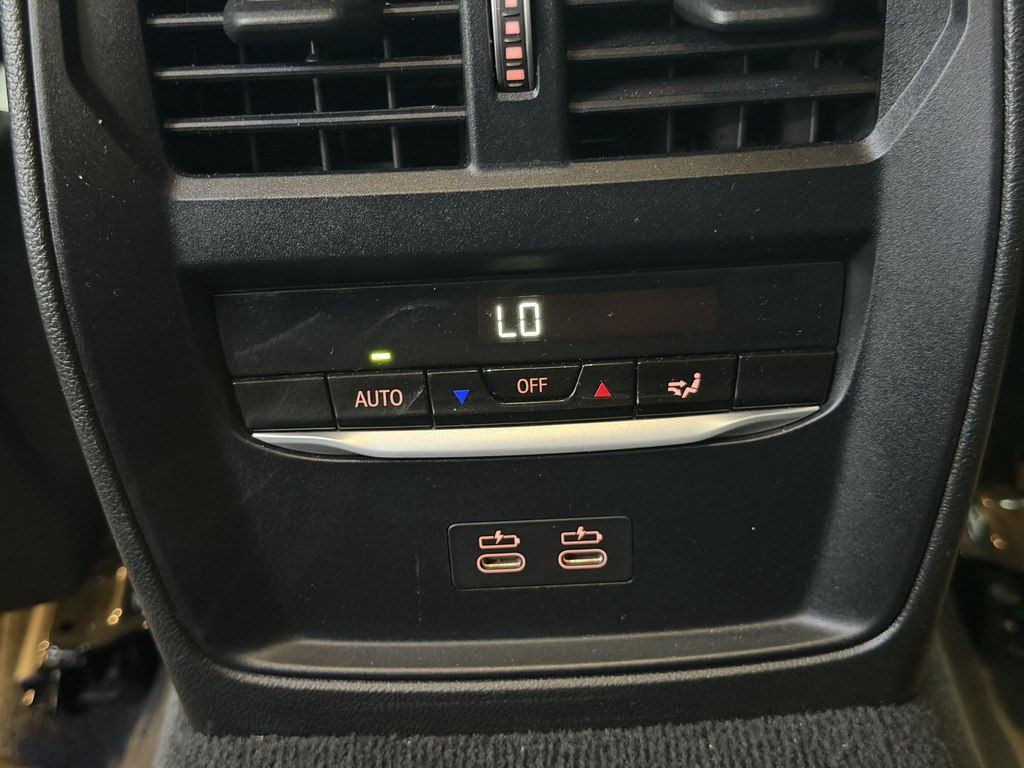 BMW 330, 2.0 L, 2022 il, 34 000 km — Avtomobillər, Bakı (10)