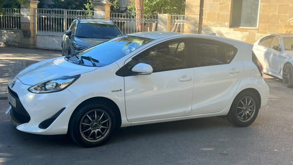 Toyota Aqua, 1.5 L, 0.9 kWh, 2020 il, 110 000 km — Avtomobillər, Bakı (3)