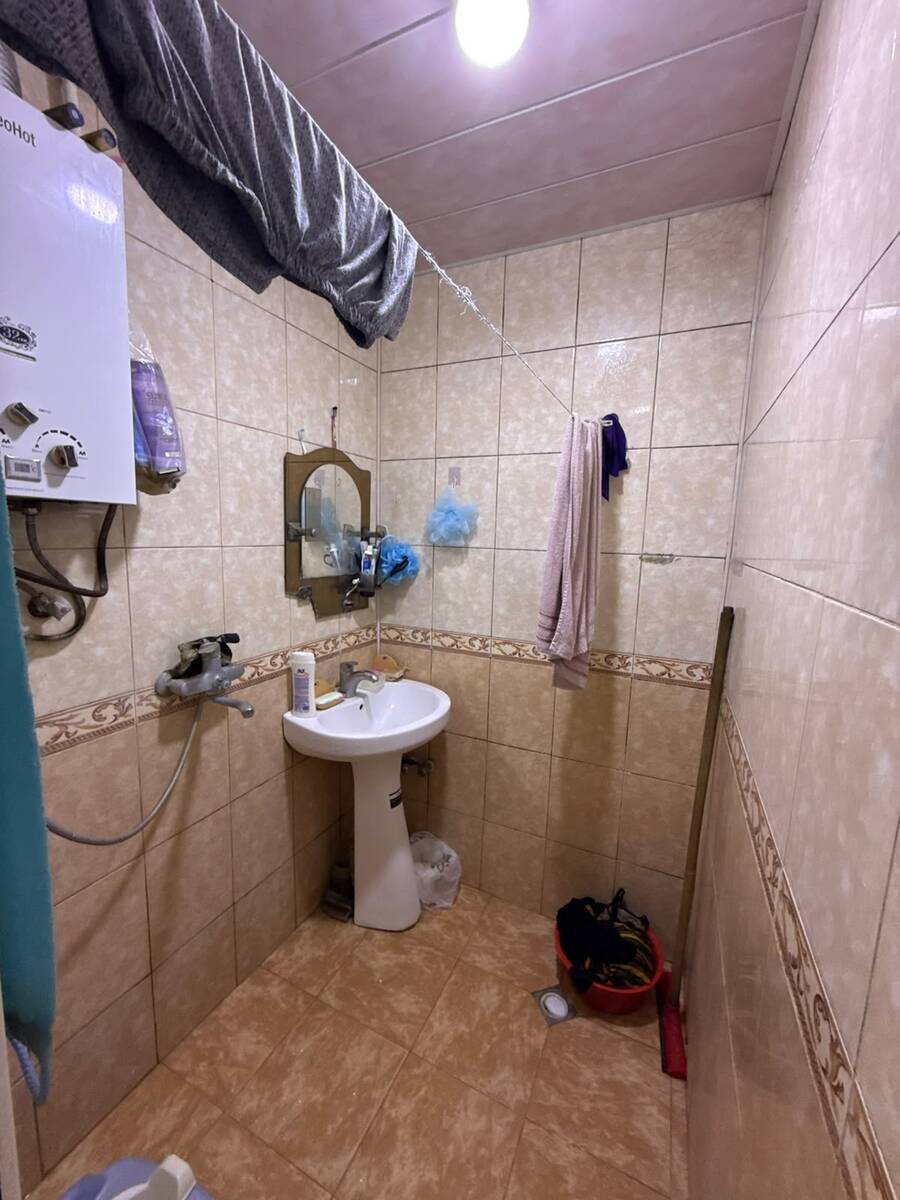 Satılır 2 otaqlı köhnə tikili 55 m² — Mənzil, Bakı (8)
