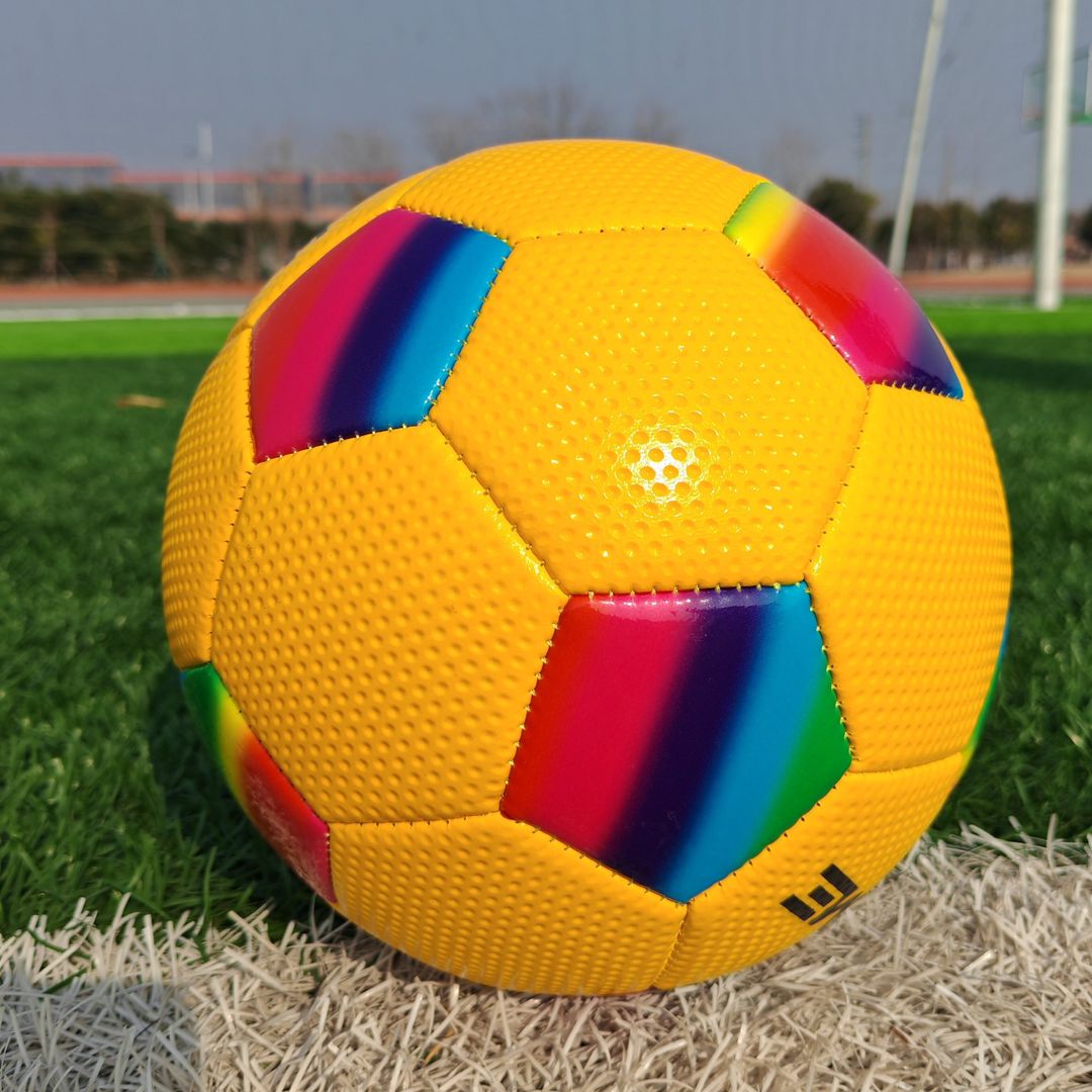 Futbol topu Qiwey, sarı, ölçü 5 — Mallar, Bakı (2)