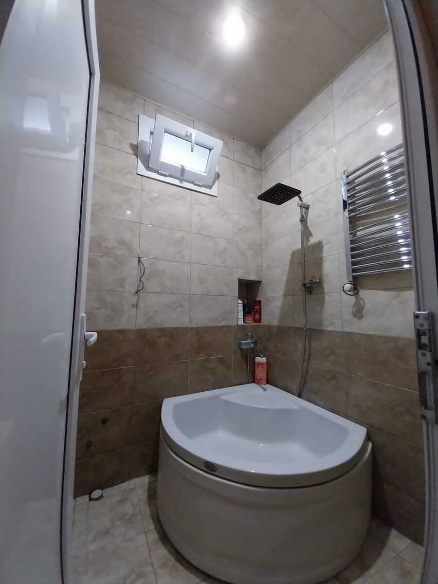 Satılır 4 otaqlı həyət evi/bağ evi 220 m² — Ev, villa, Bakı (10)