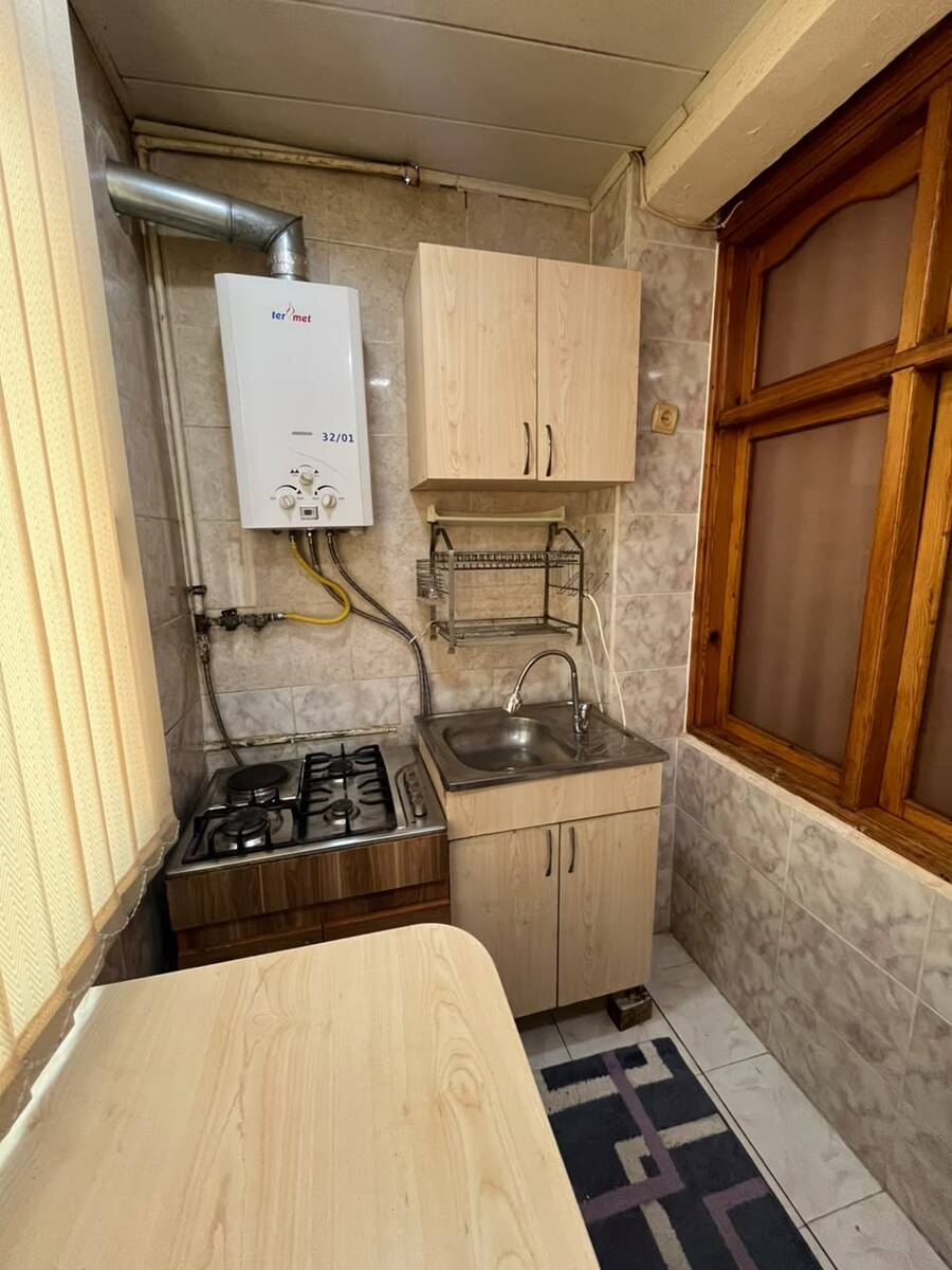 Satılır 2 otaqlı köhnə tikili 40 m² — Mənzil, Bakı (7)