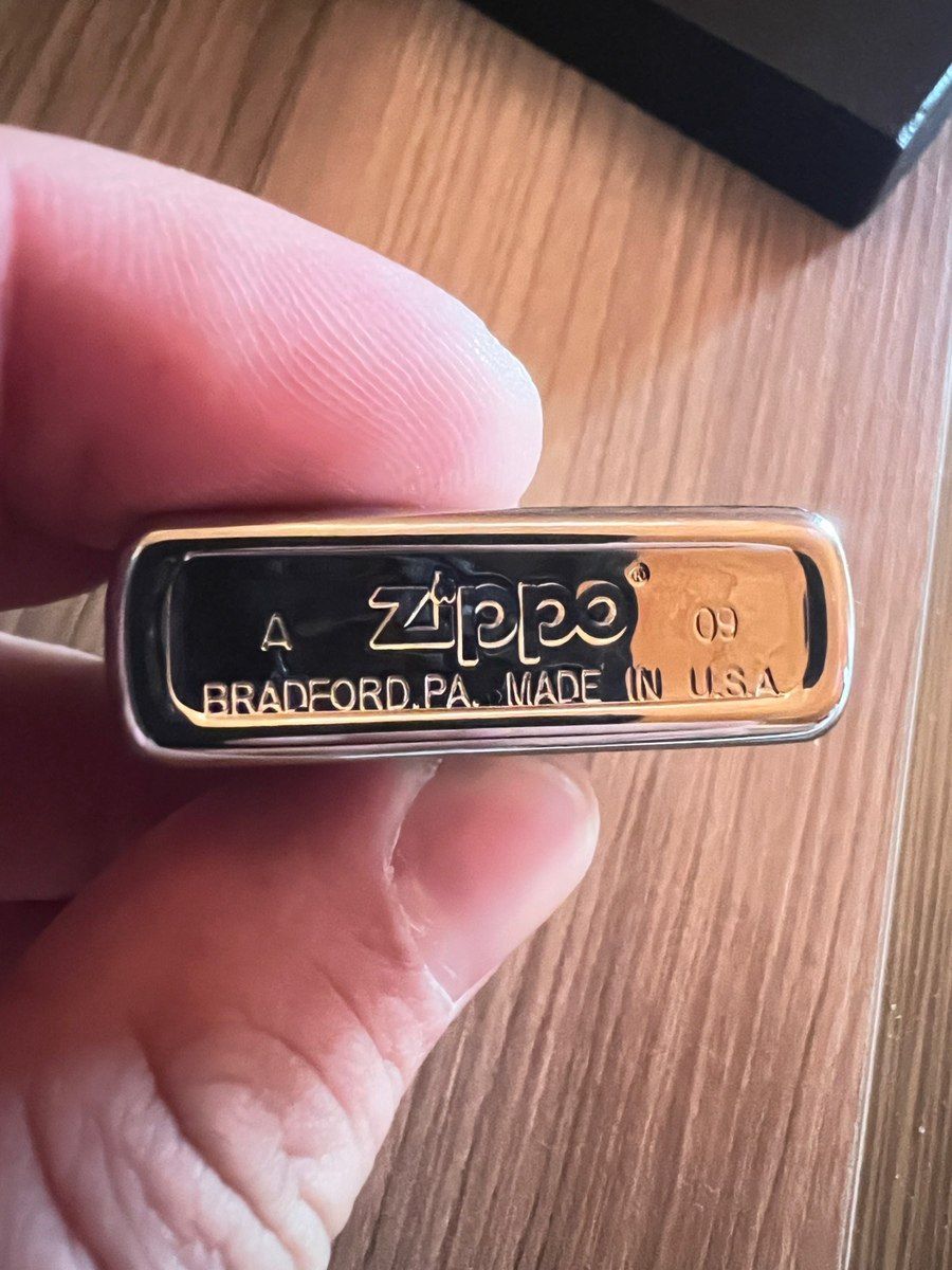 Alışqan Zippo — Şəxsi əşyalar, Bakı (3)