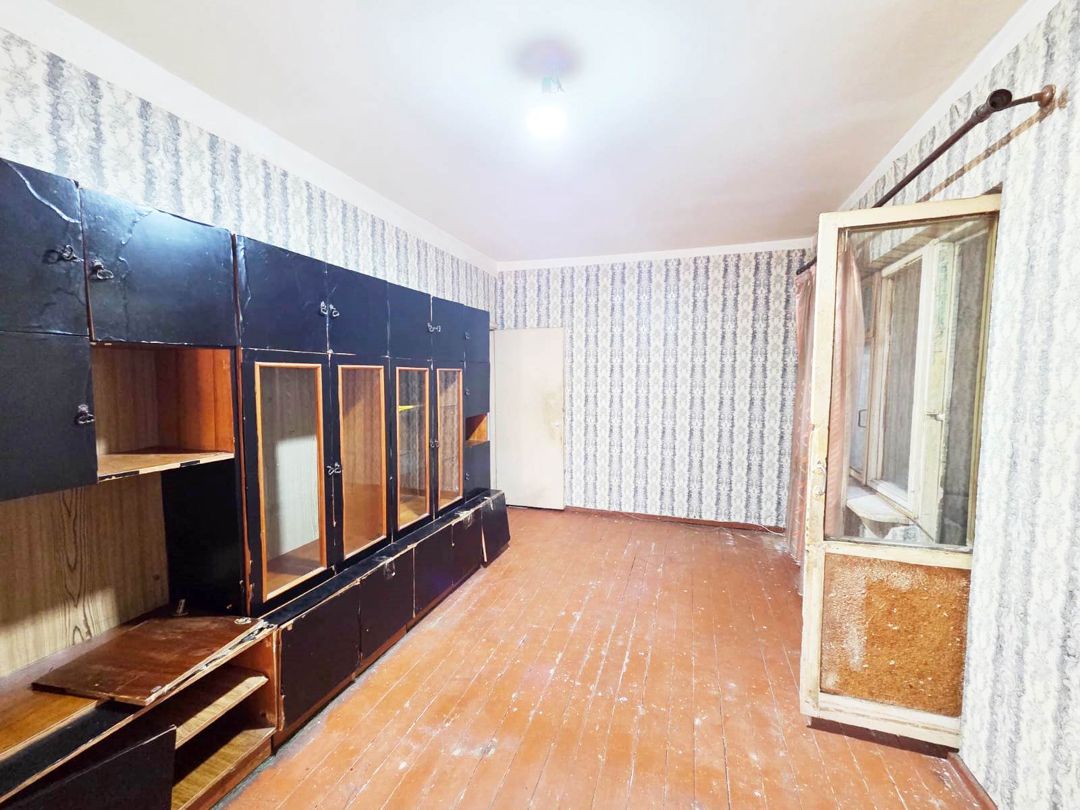 Satılır 1 otaqlı köhnə tikili 47 m² — Mənzil, Bakı (2)