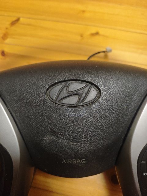 Hyundai Elantra airbag — Ehtiyat hissələri və aksesuarlar