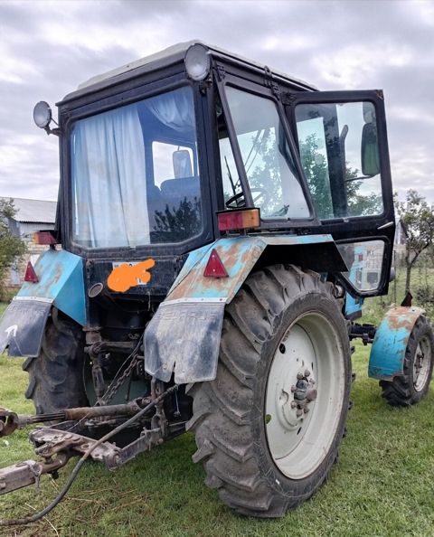 Traktor Belarus, 1982 il — Bərdə