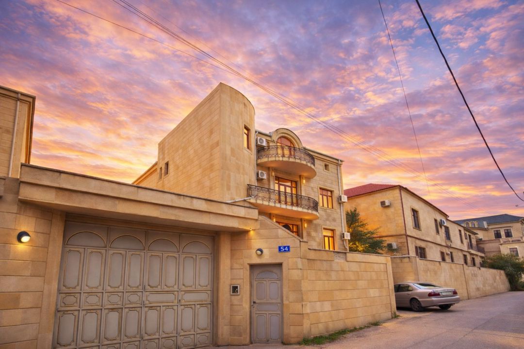 Satılır 8 otaqlı həyət evi/bağ evi 700 m² — Ev, villa, Bakı (2)