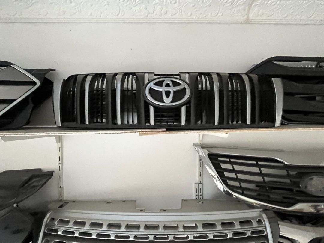 Toyota Prado radiator barmaqlığı — Ehtiyat hissələri və aksesuarlar, Bakı (3)