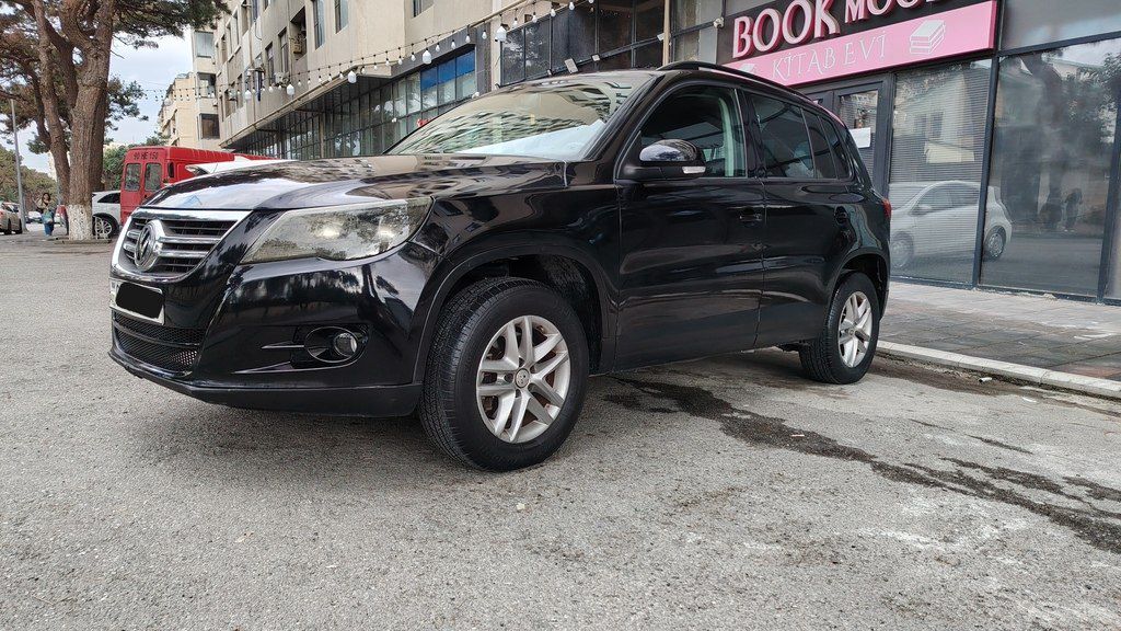 Volkswagen Tiguan, 2.0 L, 2010 il, 224 000 km — Avtomobillər, Bakı (4)
